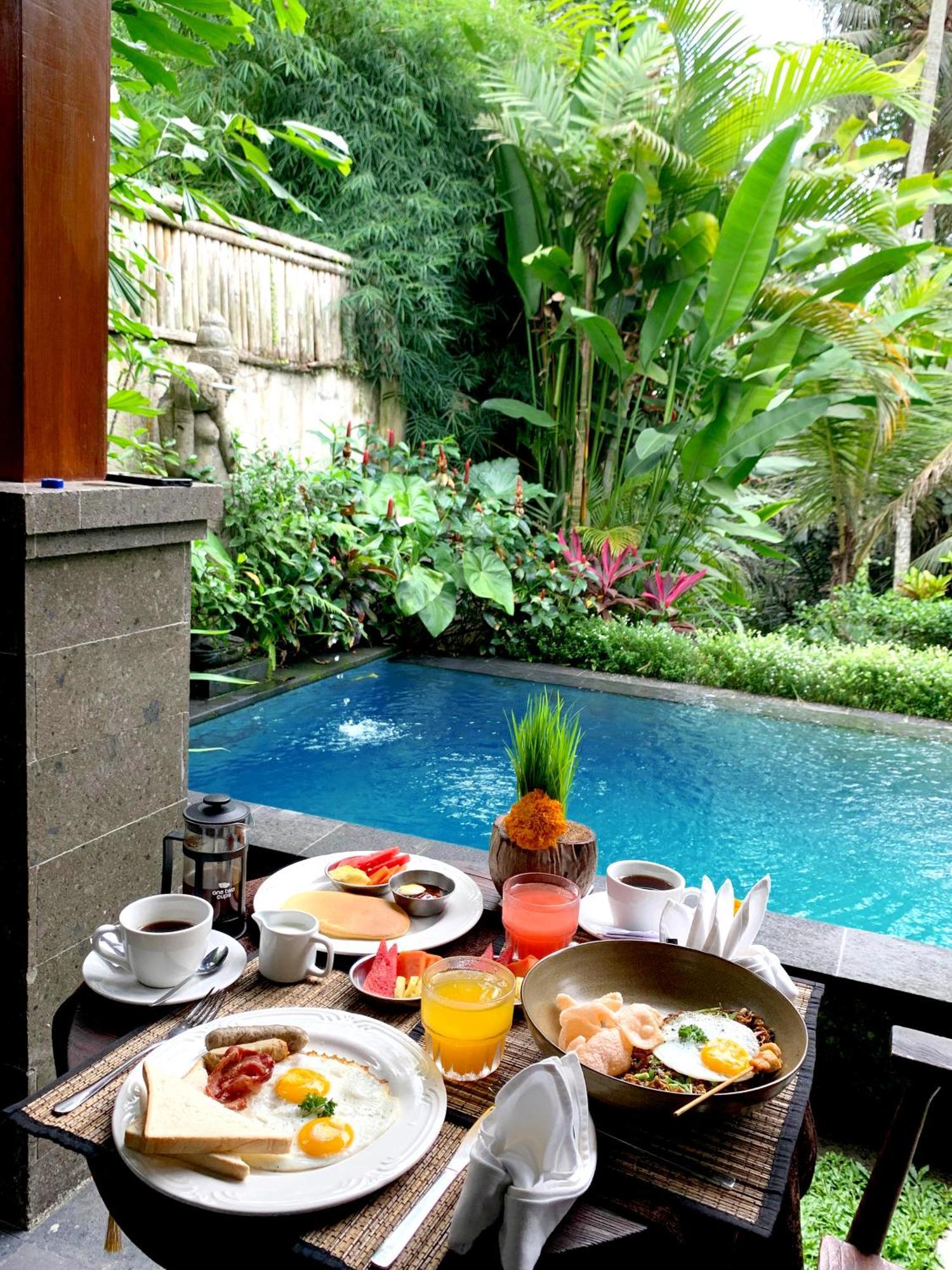 โพคา วิลลา แอนด์ สปา อูบุด Hotel ภายนอก รูปภาพ
