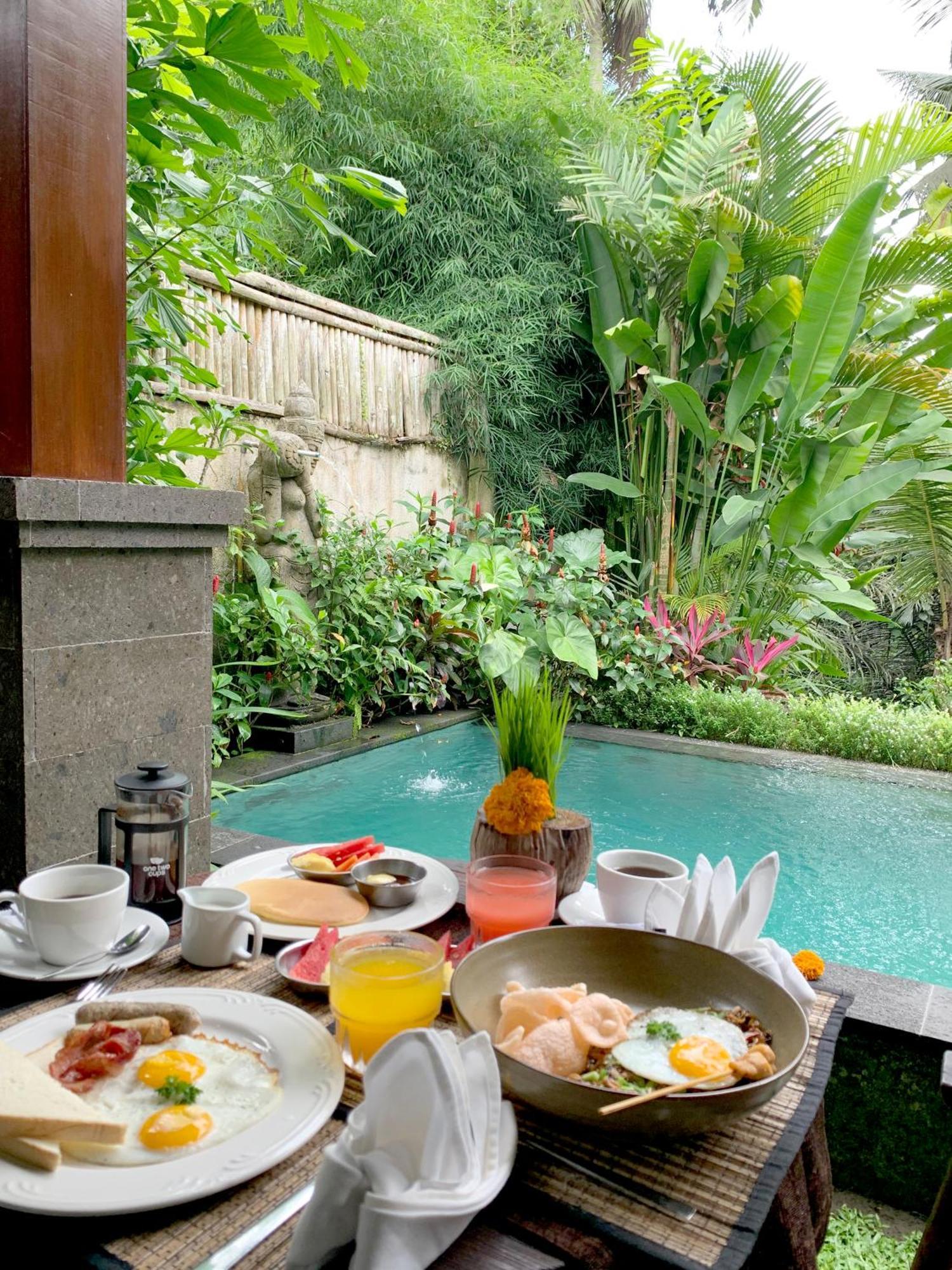 โพคา วิลลา แอนด์ สปา อูบุด Hotel ภายนอก รูปภาพ