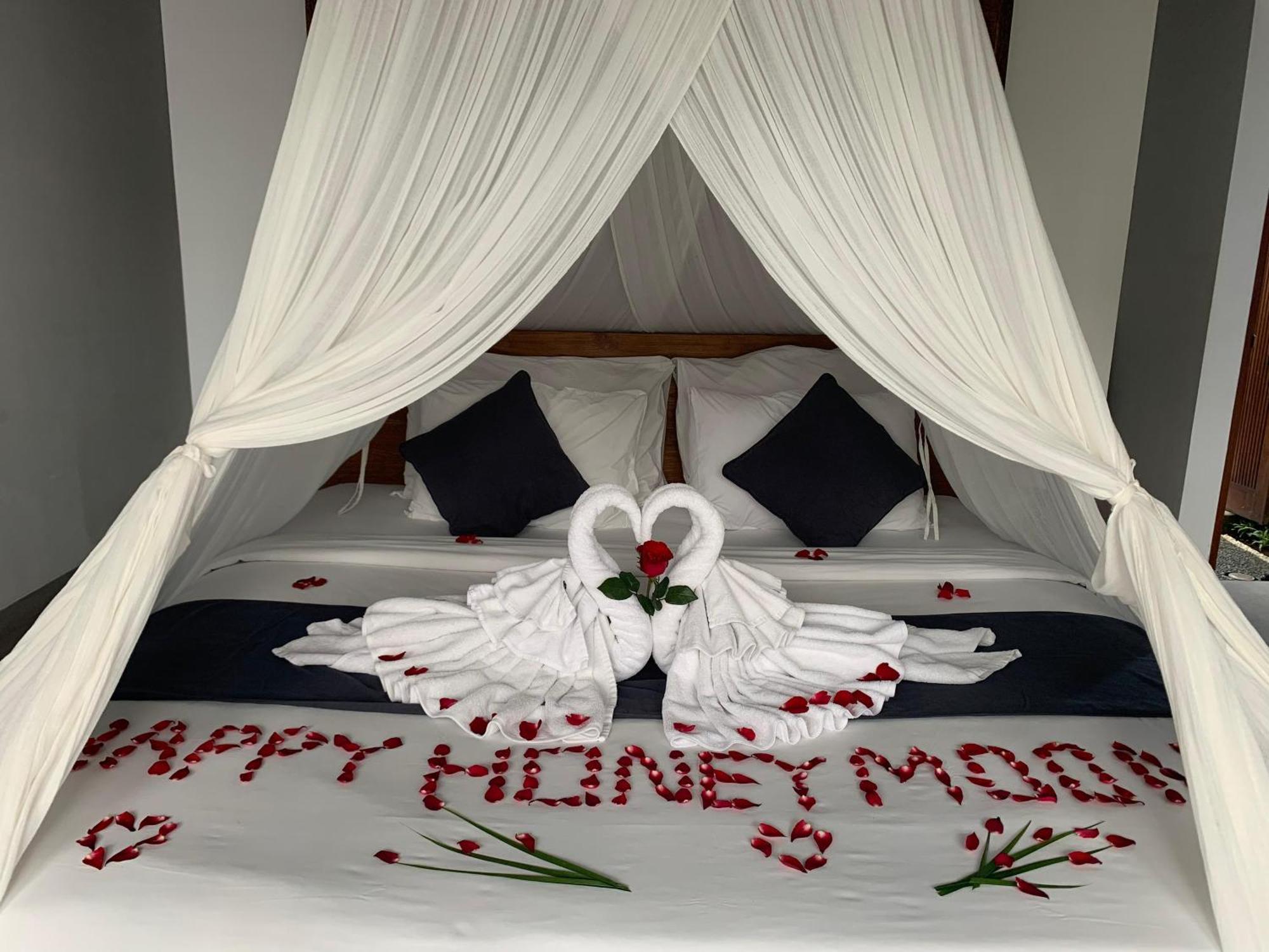 โพคา วิลลา แอนด์ สปา อูบุด Hotel ภายนอก รูปภาพ